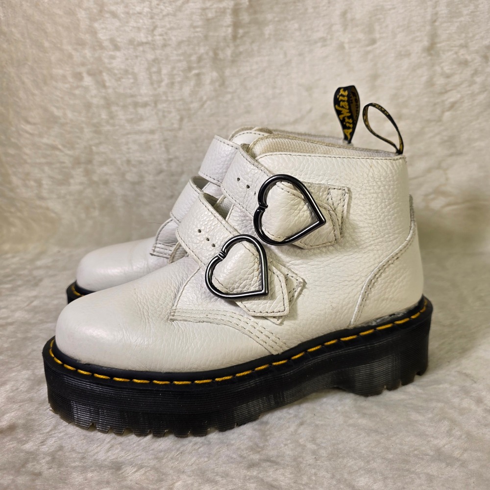 Dr. Martens Devon Heart White Milled Nappa Platform Boots Women 38 7 Excellent